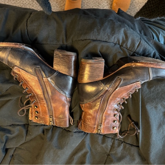 Vintage Leather Lace-Up Boots - Picture 4 of 7